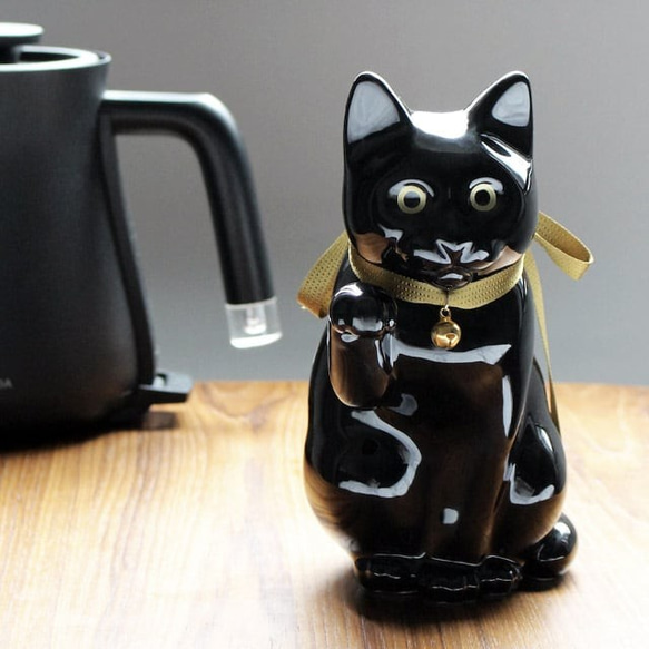 ＜送料無料＞ へそくりの招き猫 壱号黒 （ 招き猫 おしゃれ プレゼント かわいい 猫 ） 招き猫 かわいい ＜送料無料＞ おしゃれ プレゼント 猫 壱号黒 へそくりの招き猫 （ ） DG1390769427(10725円)