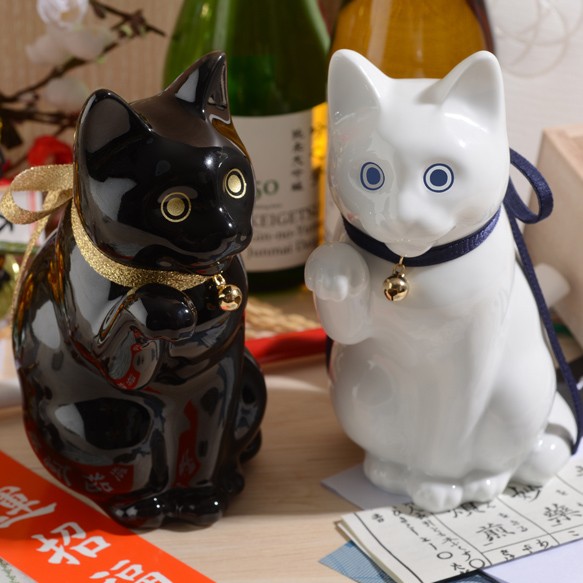 ＜送料無料＞ へそくりの招き猫 ブラック  （ 招き猫 おしゃれ  プレゼント かわいい 黒猫 ） 4枚目の画像