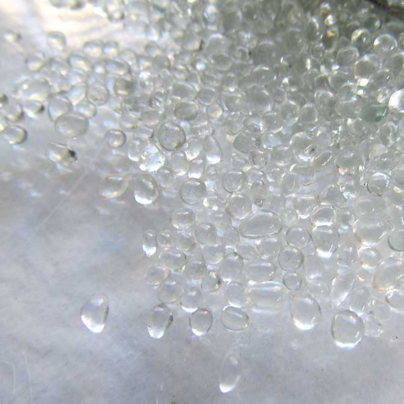 ＊お得な40g入り＊ ガラスカレット クリア ガラス粒 レジン封入 ネイルなどにどうぞ SEED007 2枚目の画像