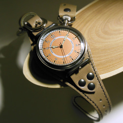 腕時計「木曜日の午後」TYPE-06 / METALLIC COPPER 1枚目の画像