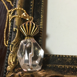 天然石水晶の香水瓶　ネックレス　16kgp 2枚目の画像