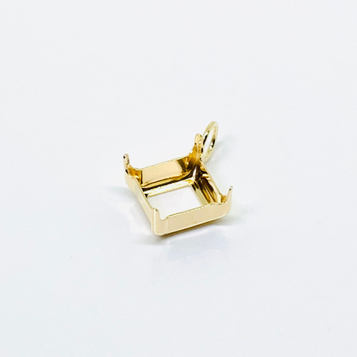 K18 18金 空枠 スクエア6mm ペンダント空枠『日本製』 金具 K18 18金 空枠 スクエア6mm ペンダント空枠『日本製』 金具
