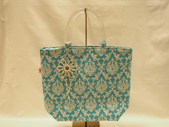 オリエンタル更紗柄のトートバッグ(水色） 1枚目の画像