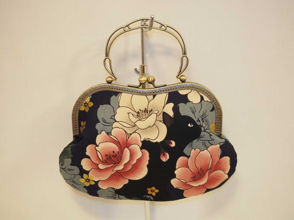 黒猫レトロ和柄のパーティーバッグ　3Wayタイプ（ネイビー;Type A）Limited Edition