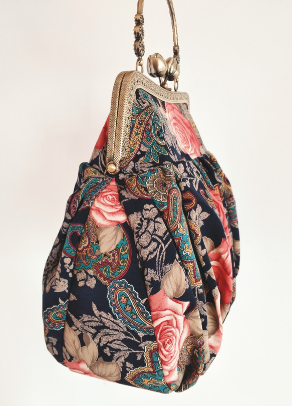 【复古蔷薇】原创手作印花老布褶皱设计感口金包孤品 第2張的照片