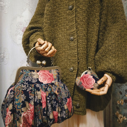 【复古蔷薇】原创手作印花老布褶皱设计感口金包孤品 第6張的照片