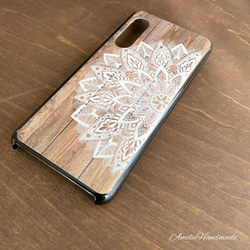 iPhone14シリーズ対応【受注制作】Mandala×wood ハードケース　iPhone/Android対応 3枚目の画像