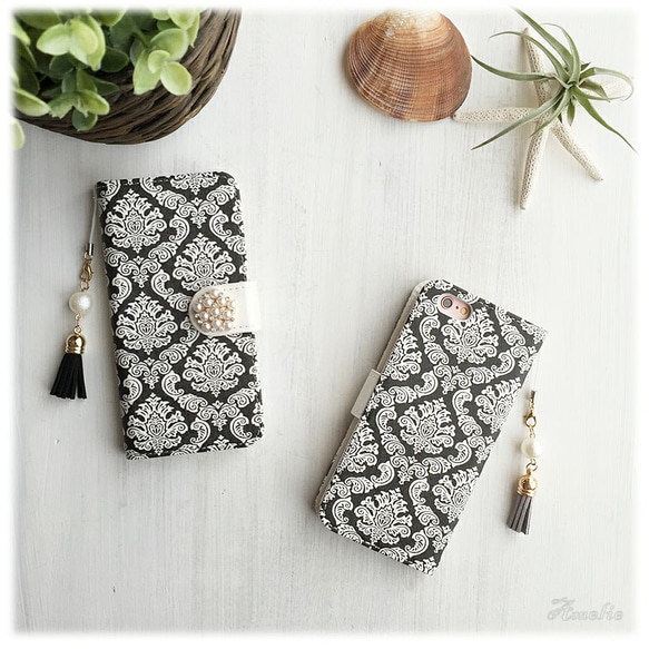 [iPhone / 其他] Damask (Black) Pearl Bijou with Tassel Notebook Ty 第2張的照片