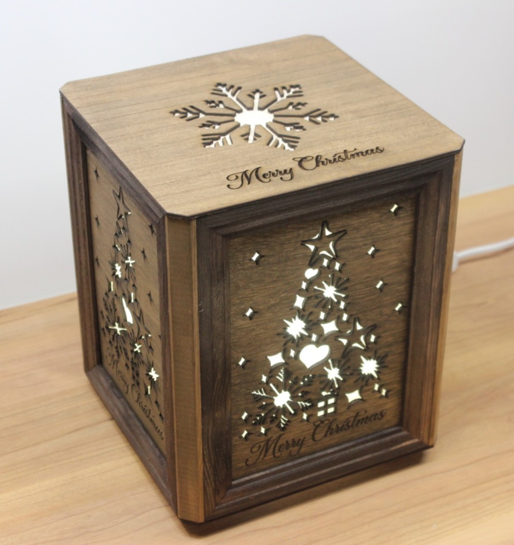 シルエットランプ　クリスマス　LEDで癒しのシルエットを演出する　テーブルランプ 18.5cmX18.5cmX20cm