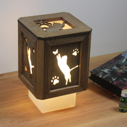 アロマランプ　キャット-猫　 LEDの灯りで香るランプ　ディフューザーアロマストーンアロマポット 3枚目の画像