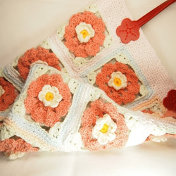 手編み　お花モチーフバッグ　[クリーマ限定] 3枚目の画像