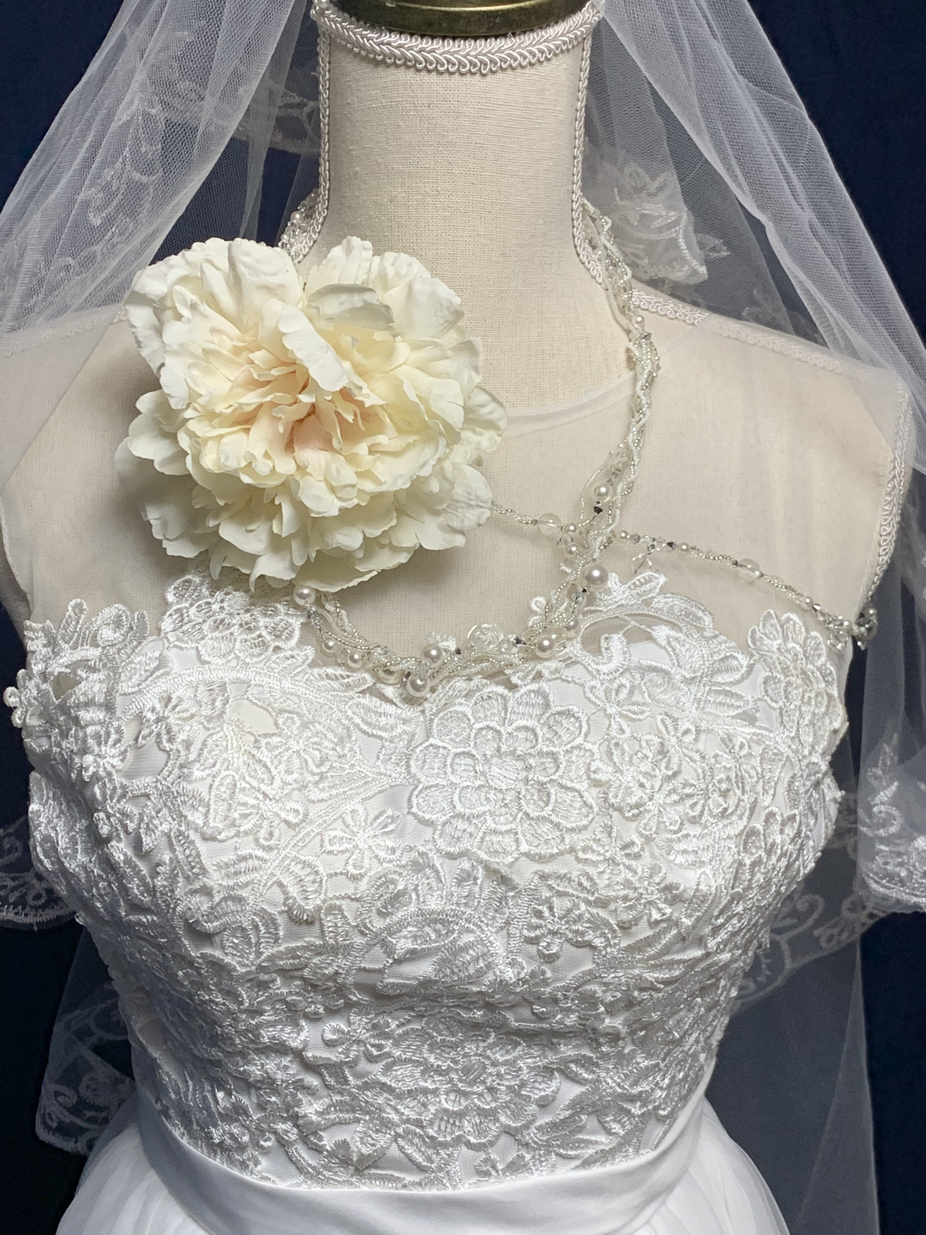 大きなお花ネックレスとショルダーネックレス　No.１