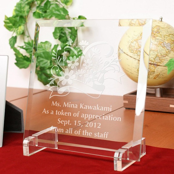 【名入れ】長寿祝いに人生の表彰状 ガラスオブジェ プレート