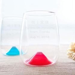 【名入れ】富士山プロポーズ記念グラス 手吹きグラス 青富士 赤富士グラス ぺア 1枚目の画像