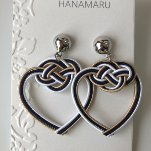 ハート　ピアス　ハンドメイド ピアス ハート 透かし 小さめ シルバー | iichi 日々の暮らしを