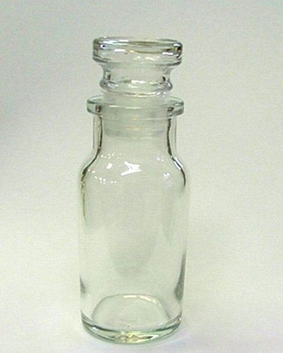 スパイス保存瓶（びん本体+ふた）高さ12ｃｍ×底の直径3.8ｃｍ（内容量：約50ml）　ハーバリウム　ボトルフラワー制作 2枚目の画像