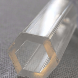 シリコン型　水晶ポイント形　先端のとがった6角柱　シリコンモールド　鉱石レジン　オルゴナイト 4枚目の画像