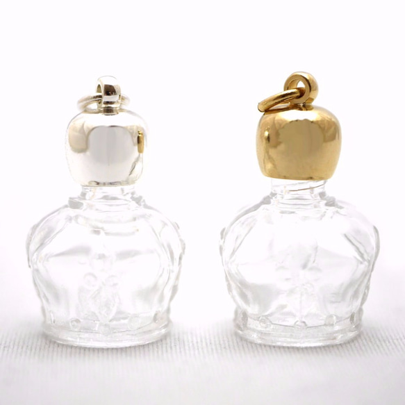 ミニ香水瓶　アロマペンダントトップ　王冠（透明　容量1ml）×穴あきキャップ　ゴールド 3枚目の画像