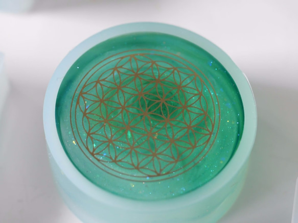 フラワーオブライフ ステッカー (金色) 38mm （1シート12枚）神聖幾何学 3枚目の画像