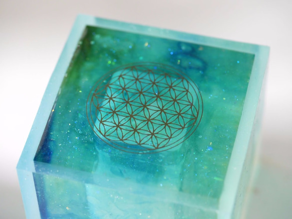 フラワーオブライフ ステッカー (金色) 38mm （1シート12枚）神聖幾何学 4枚目の画像