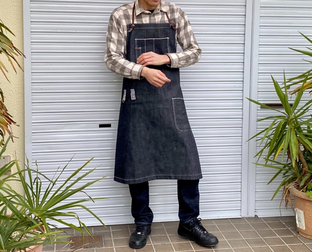 ・19oz・岡山セルビッチヘビーオンスデニム×イタリア本革/デニム好きのためのロング丈デニムエプロン