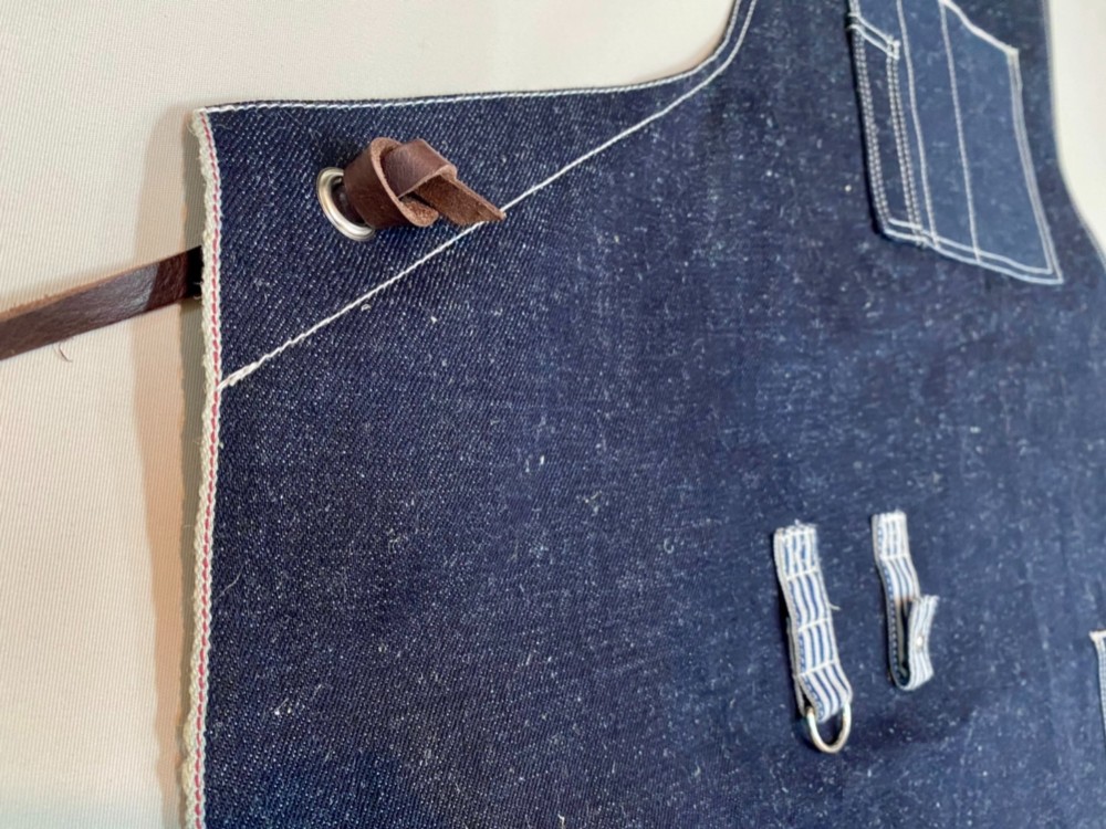 ヘンプコットンセルビッジ岡山デニムロング丈エプロン×イタリア本革/アウトドア、おうちキャンプ、カフェにも