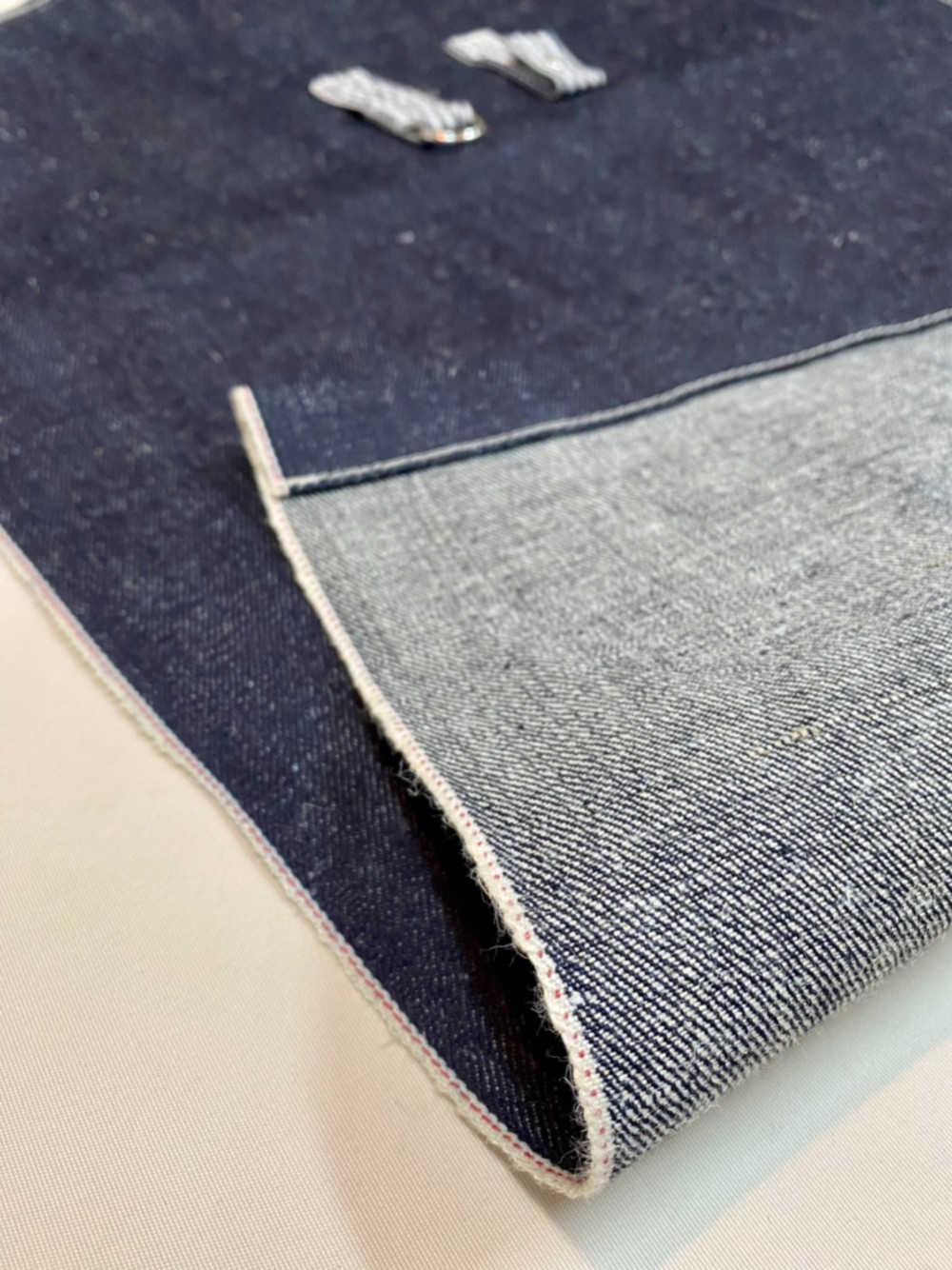 ヘンプコットンセルビッジ岡山デニムロング丈エプロン×イタリア本革/アウトドア、おうちキャンプ、カフェにも