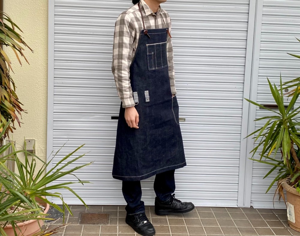 ヘンプコットンセルビッジ岡山デニムロング丈エプロン×イタリア本革/アウトドア、おうちキャンプ、カフェにも