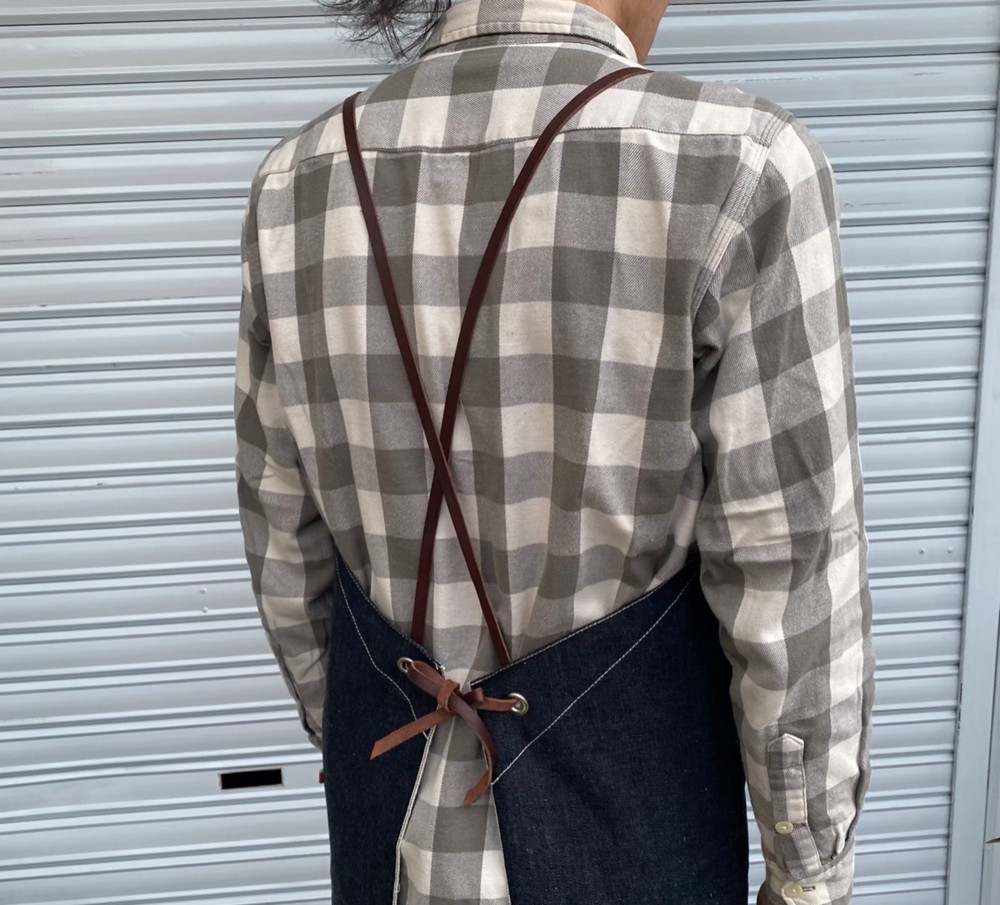 ヘンプコットンセルビッジ岡山デニムロング丈エプロン×イタリア本革/アウトドア、おうちキャンプ、カフェにも