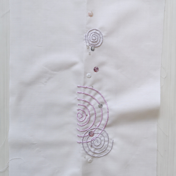 刺繍半衿　心の奥の波紋（淡恋エクリュ） 6枚目の画像