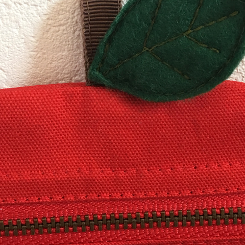 りんご型の小物入れ 小銭入れ・コインケース haikoa 通販 9568345