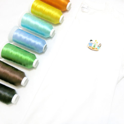 フードストール刺繍半袖フルホワイトTシャツソメティンク 2枚目の画像