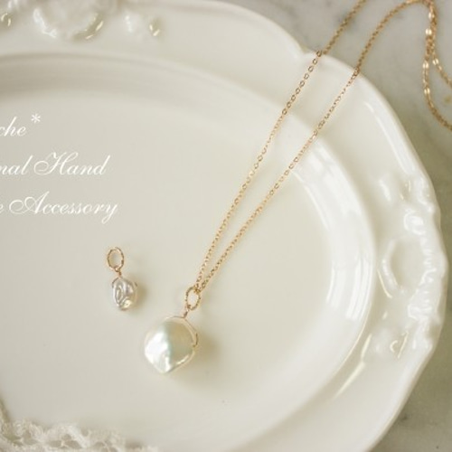 ❤　珍品・美品・芥子パール・Flowerモチーフ・ネックレス・留め具Silver ❤ 珍品・美品・芥子パール・Flowerモチーフ・ネックレス・留め