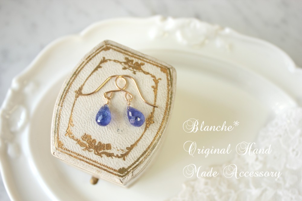 *大粒タンザナイトのネックレス*14kgf*