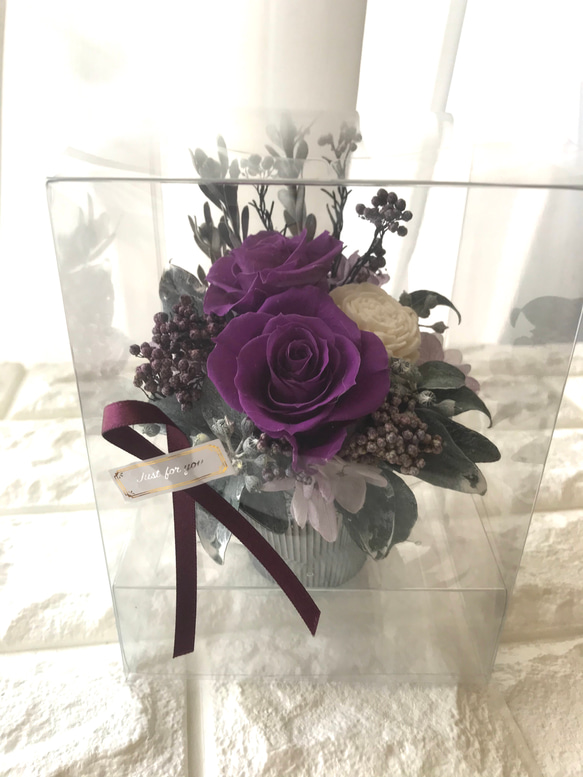 再販　プリザーブドフラワーアレンジ　紫のバラ 2枚目の画像