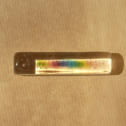 ガラスの虹色箸置き 2枚目の画像