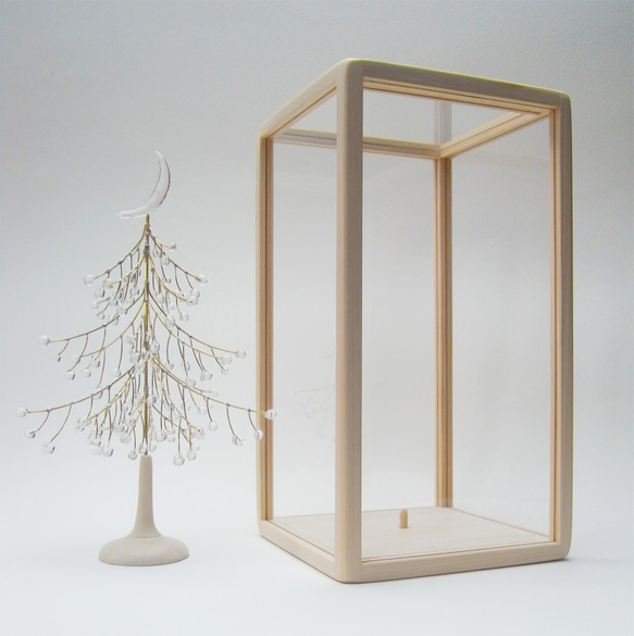 ガラス玉と真鍮のツリー 8枚目の画像