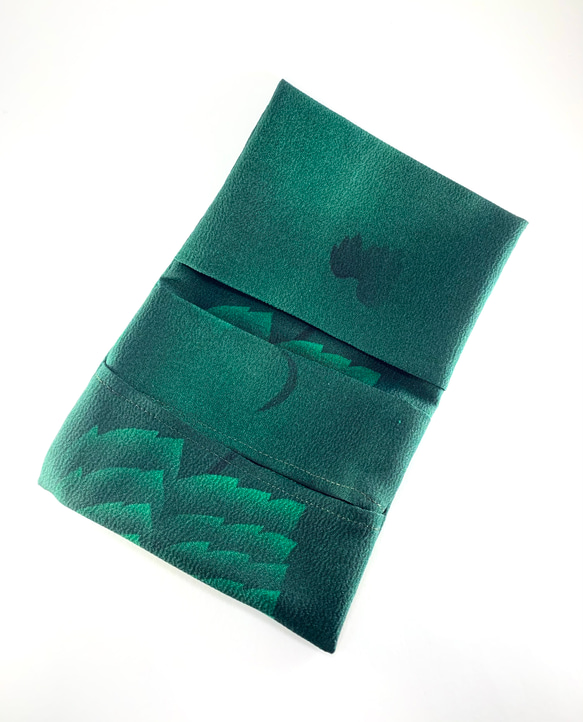 【送料無料】着物リメイク　小物入れ付きポケットティッシュケース　グリーン 3枚目の画像