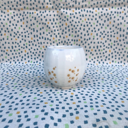 chuhsienearth 13 the tea cup “golden pearls” handmade dots 1枚目の画像