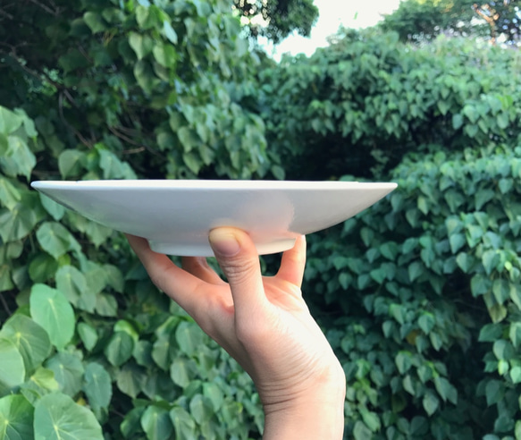竹土石山 chuhsienearth 13 石山系列 「迎接」大圓盤 湯盤 深皿 手作 手繪 瓷器 生活 雜貨 第6張的照片
