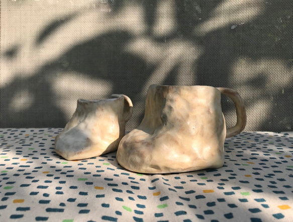 chuhsienearth 13 the mugs “cream shoes”coffee beige handmade 2枚目の画像