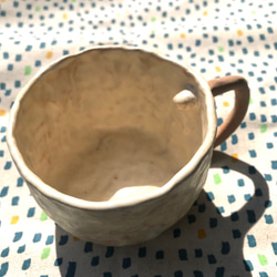「接地線」竹土石山 竹土系列 咖啡杯 禮物 器皿 雜貨 馬克杯 粉引 風格 設計款 溫潤 螺旋 土地 第5張的照片