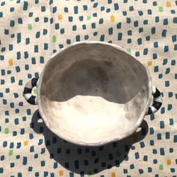 「斑馬」竹土石山 chuhsienearth 13 石山系列 小鍋 碗 溫潤 粉引 器皿 擺飾 生活 居家 黑白配 第3張的照片