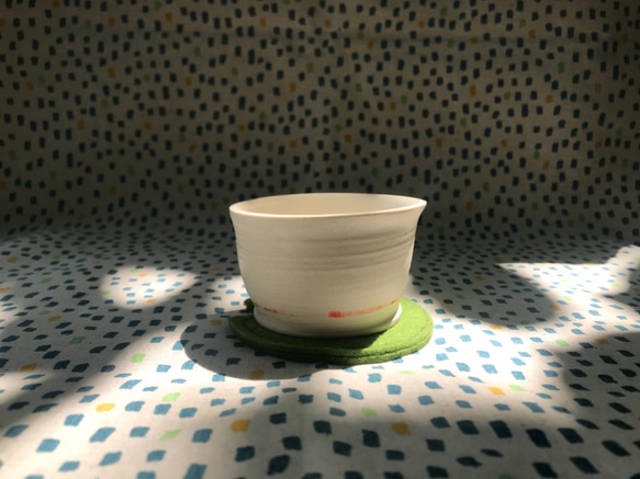 「橘諧」竹土石山 石山系列 茶杯 水杯 濃縮咖啡 品茶 禮物 地平線 橫條紋 斜口 由淡轉濃 胖胖 第1張的照片