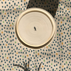 「秘密」竹土石山 竹土系列 花器 花瓶 筆筒 大水杯禮物 器皿 設計 風格 自然 米白 米黃 乳白 多功能 第6張的照片