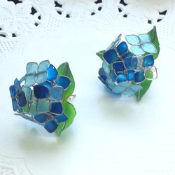 アジサイ(青)ピアス001　AjbP001=Hydrangea 1枚目の画像