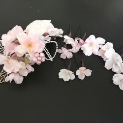 桜のヘッドドレス結婚式、卒業式、パーティー　成人式　 3枚目の画像