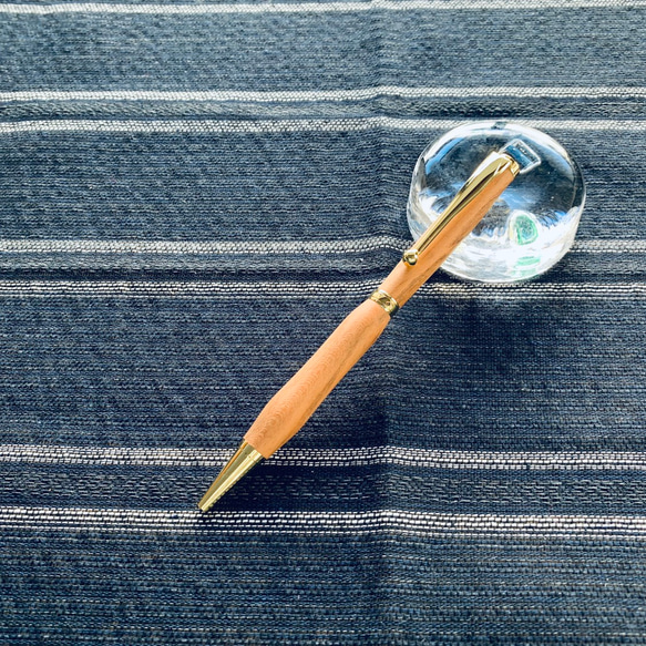 木のボールペン(サクラ) 1枚目の画像