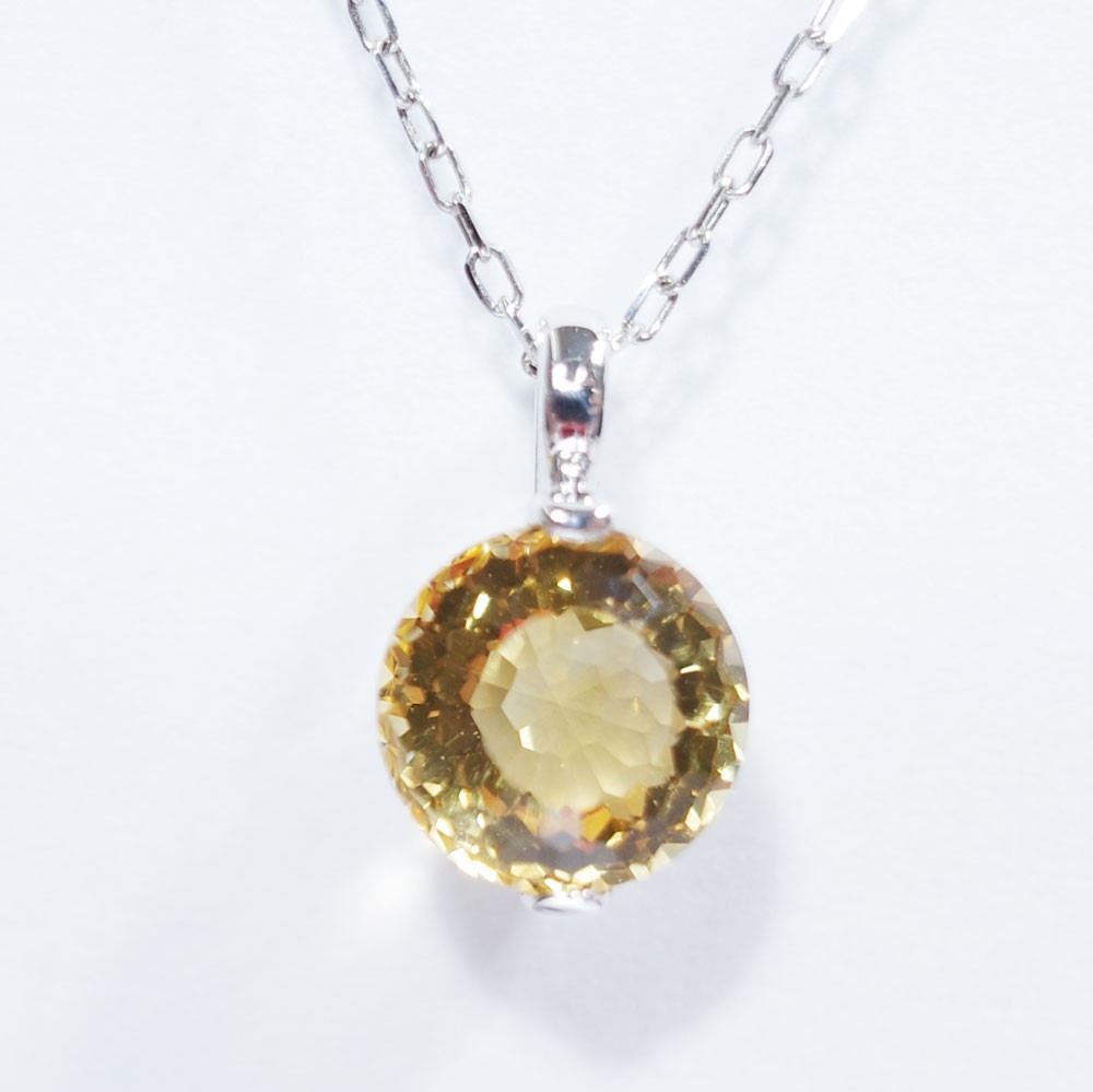 プラチナ シトリン 神話カット ペンダント BZ060-28BS