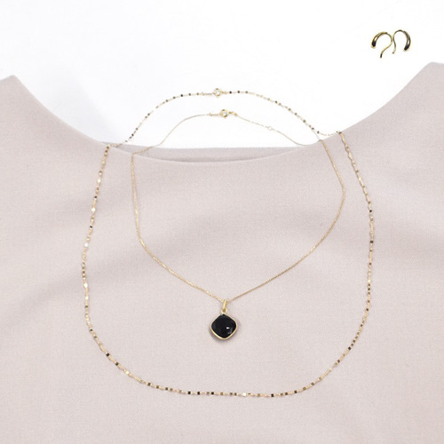 K18 オニキス　ペンダントトップ K18 オニキス ペンダントトップ 「ialino」[商品番号:PN0710